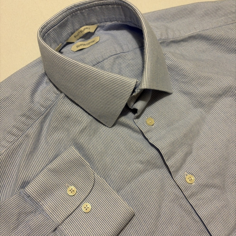 Suit Supply Traveler Slim Fit Mens Size 43 17 Blue‎ White Stripe Button Up Shirt